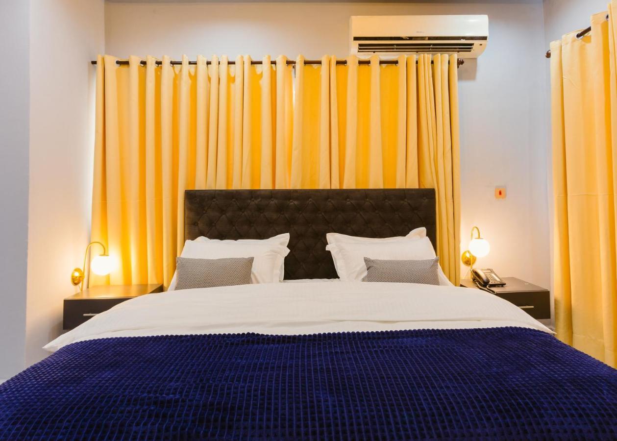 The Avery Suites, East Legon Акра Екстериор снимка