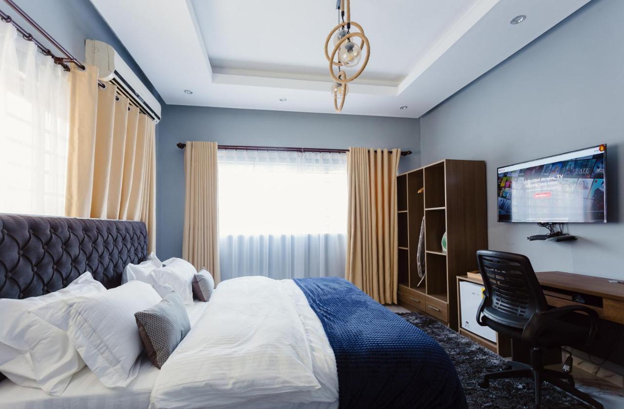 The Avery Suites, East Legon Акра Екстериор снимка
