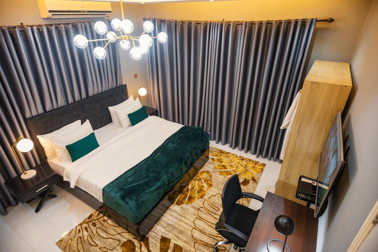 The Avery Suites, East Legon Акра Екстериор снимка